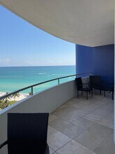 Building Photo - 5161 Collins Ave