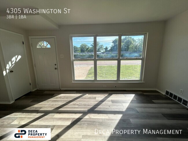 Foto del edificio - 4305 Washington St