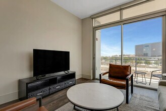 Building Photo - 7775 Firefall Way