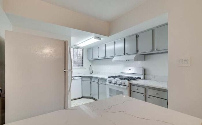Foto del edificio - 3700 N Rosser St