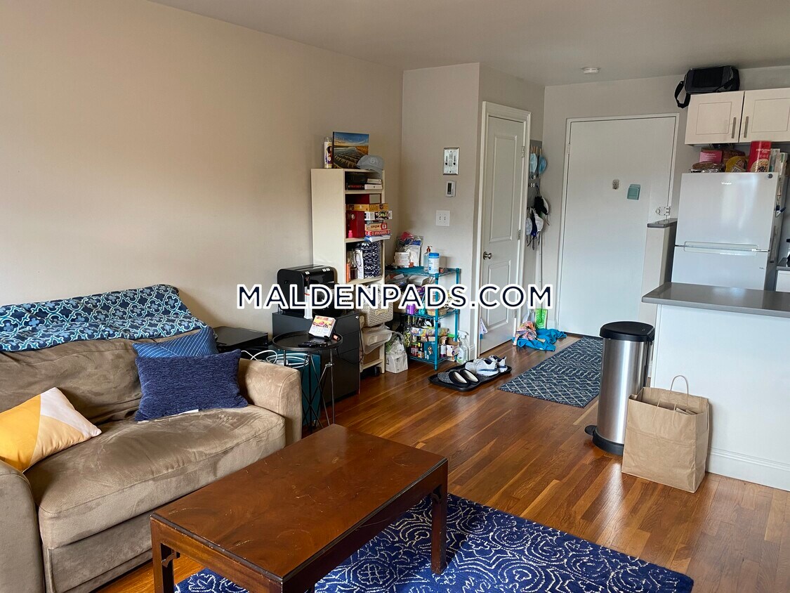 134 Summer St Unit 21, Malden, MA 02148 Room for Rent in Malden, MA