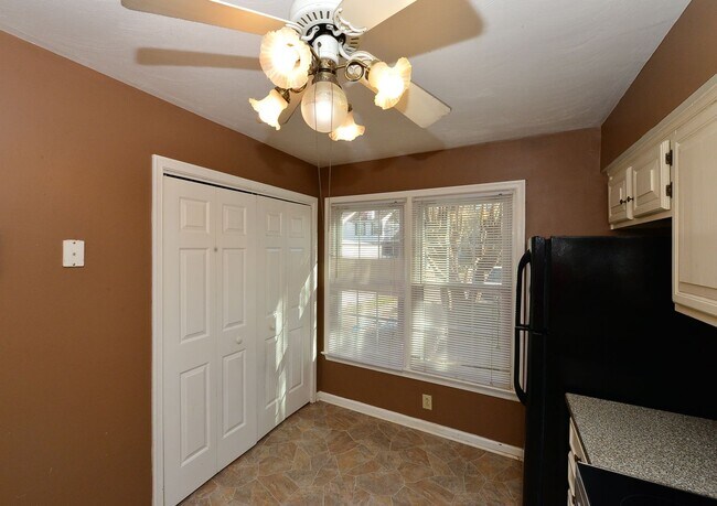 Foto del edificio - Nice townhouse in Little Neck!