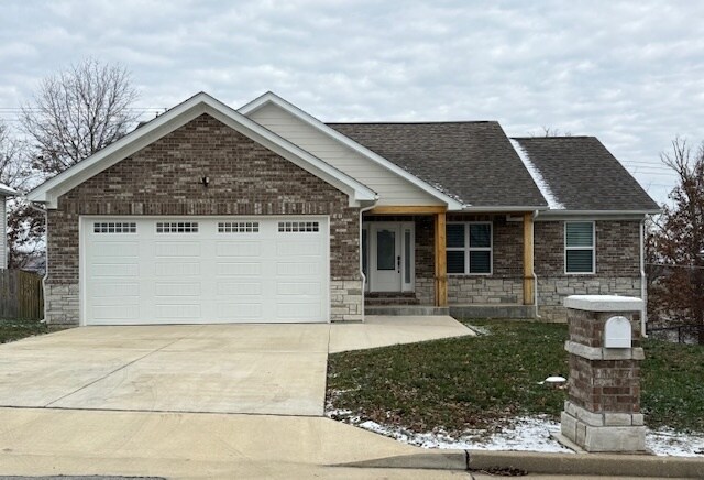 Foto principal - 1217 Britt Ln