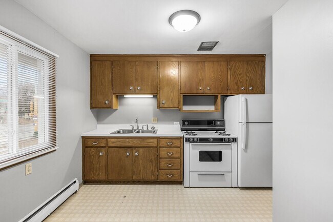 Foto del edificio - Spacious 2BR/1Bath Available Now!