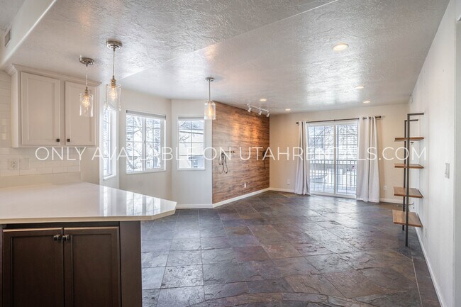 Building Photo - 1317 S 1180 W