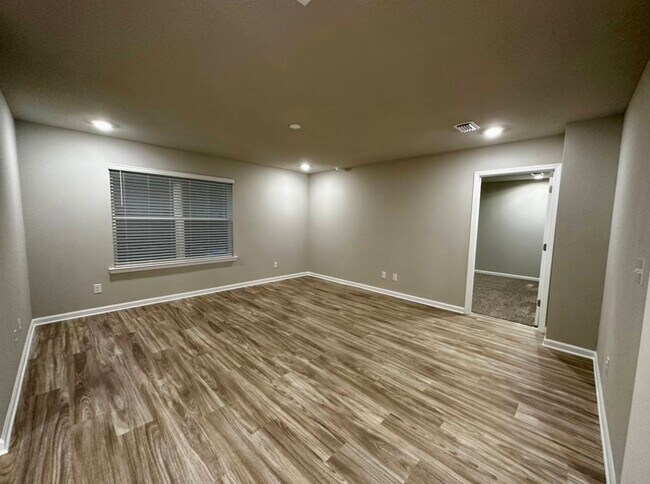 Foto del edificio - 23964 Unbridled Lp