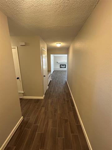 Foto del edificio - 1007 Almond Ct