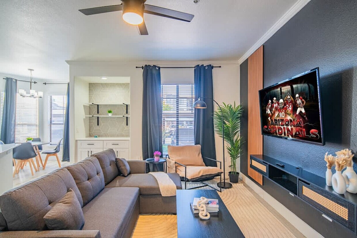 Foto principal - 7455 N 95th Ave