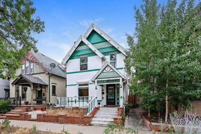 Foto del edificio - 212 W Irvington Pl
