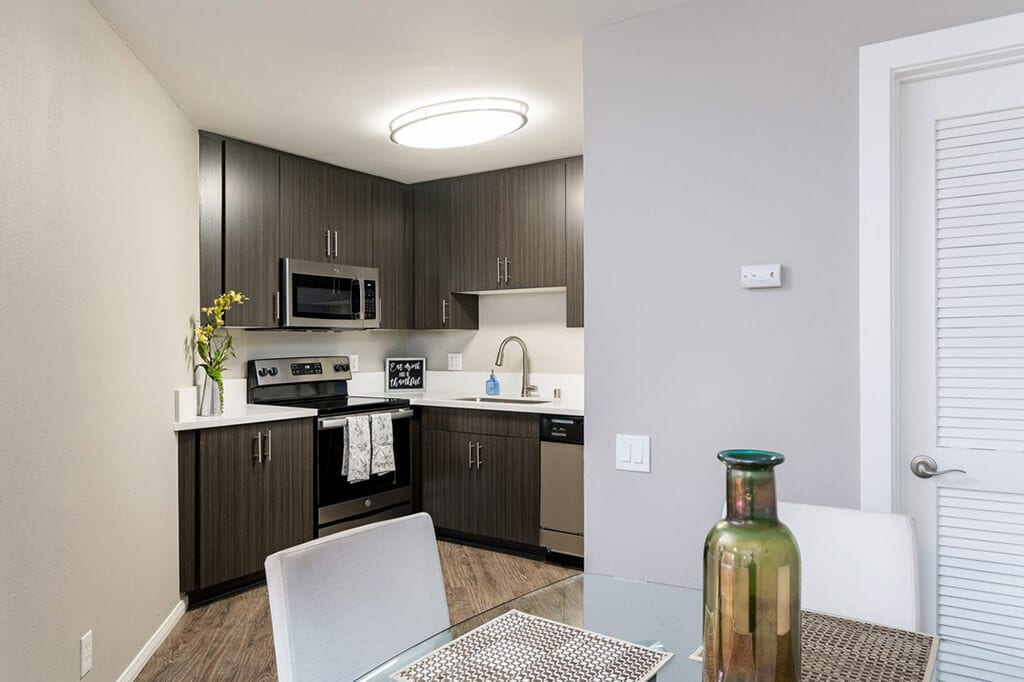 Primary Photo - Village Square Apartments