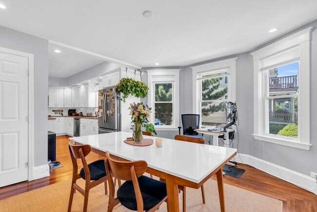 Foto del edificio - 103 Dix St