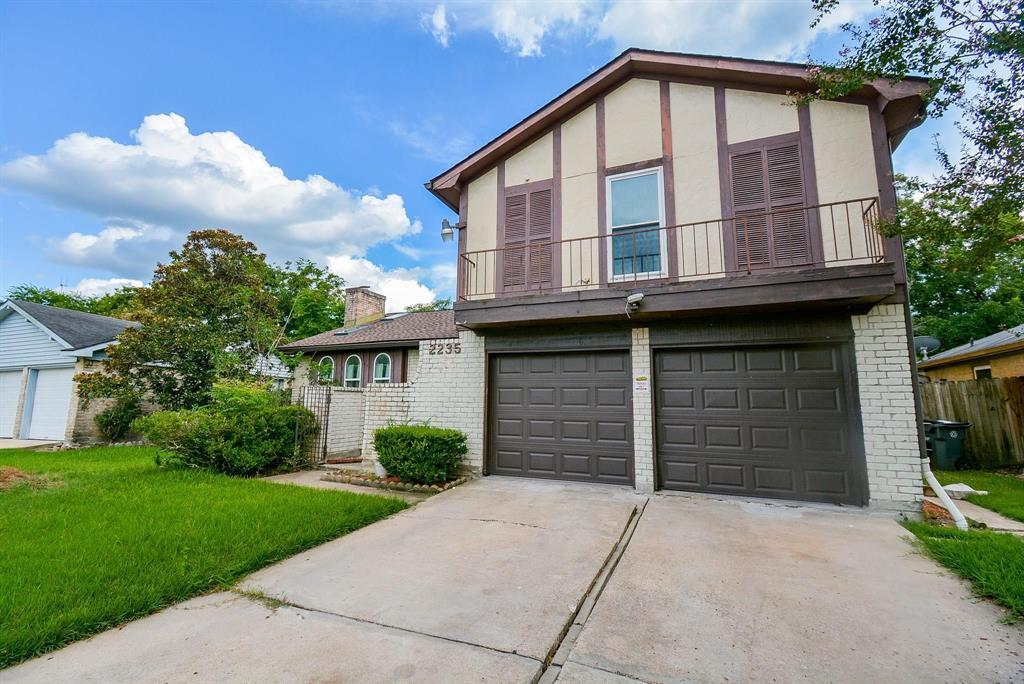 Foto principal - 2235 Quail Valley E Dr