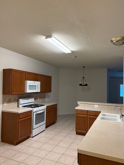 Building Photo - 19118 Avalon Springs Dr