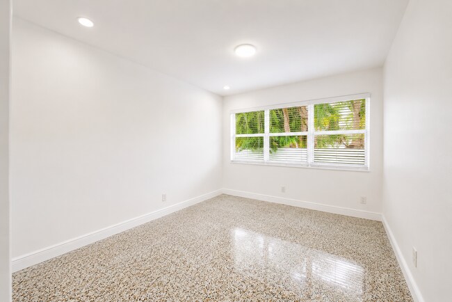 Foto del edificio - 3808 Broadway