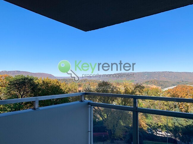 Foto del edificio - 1131 Stringers Ridge Rd