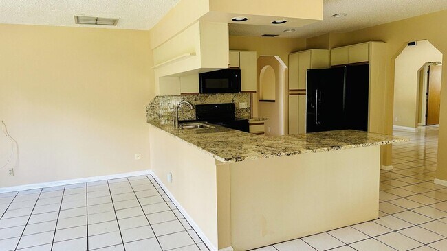 Foto del edificio - 11952 60th St N