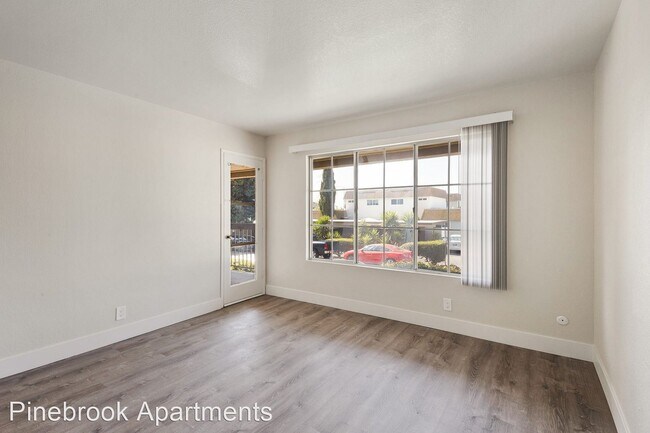 Building Photo - 4001 Nicolet Ave