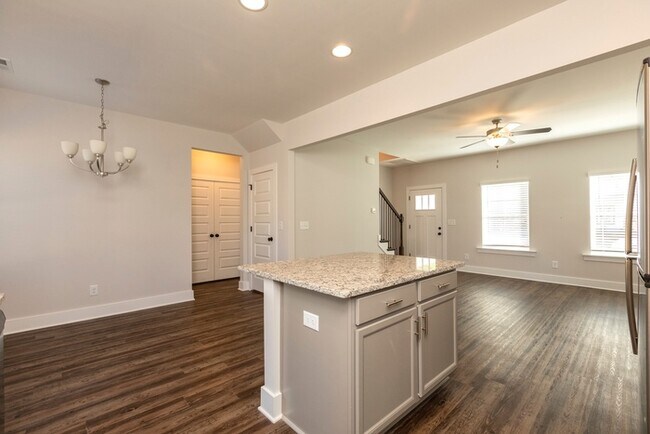 Building Photo - Home for lease at Grants Mill Valley