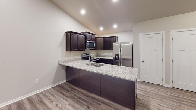 Building Photo - 607 Liberty Park Dr