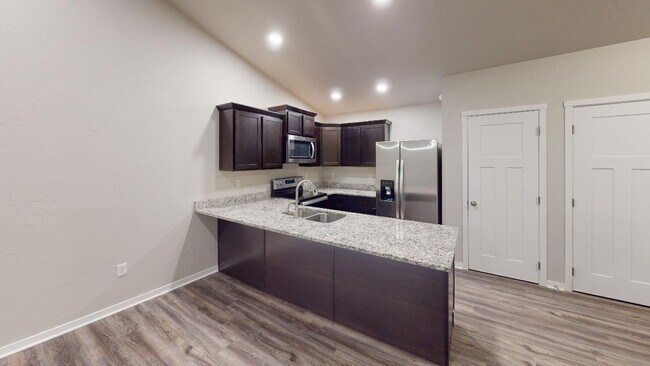 Foto del edificio - 607 Liberty Park Dr