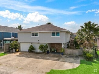 Building Photo - 1069 Redfish St