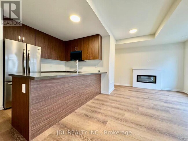 Photo du bâtiment - 94 Matawin Ln