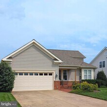 Building Photo - 13784 Charismatic Way