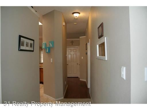 Building Photo - 3720 Gardenia Ln