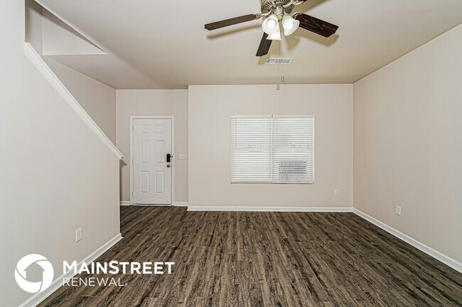 Foto del edificio - 680 Woodland Crst Rd