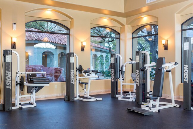 Foto del edificio - 5751 N Kolb Rd