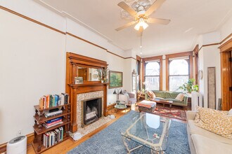 Building Photo - 1722 N Mohawk St