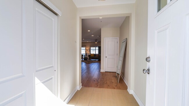 Building Photo - 210 N Madison Ave