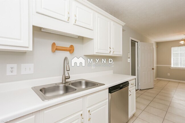 Building Photo - 3 br, 2 bath House - 11190 Knotty Pine Pl