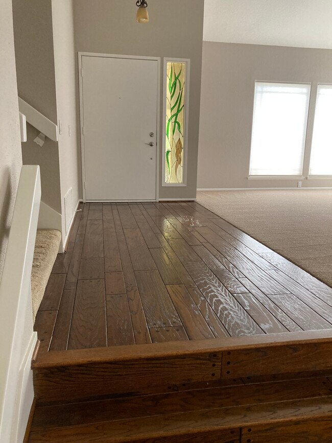 Building Photo - 27915 Lucero