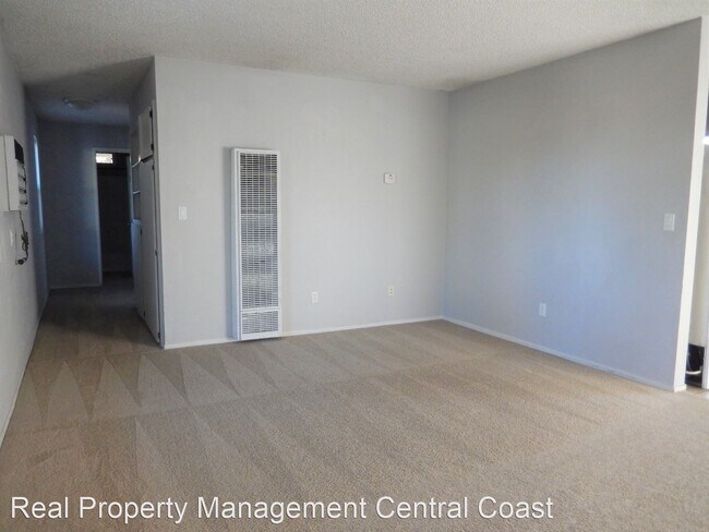 Building Photo - 515 Fein Ave