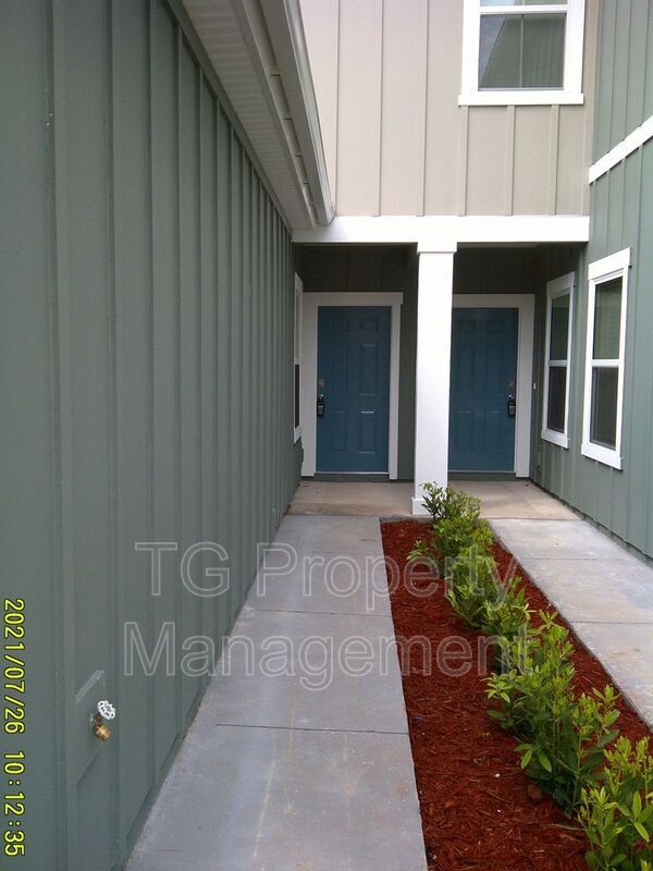 Building Photo - 9617 Baylin Ct