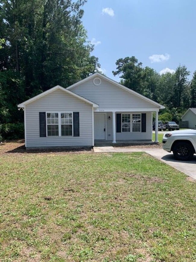 Building Photo - 5804 Solera Rd