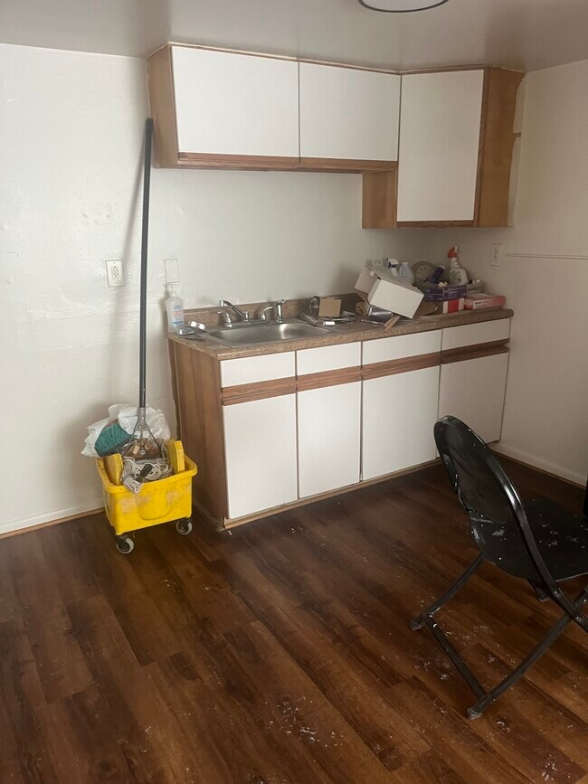 Foto del edificio - 861 N Fallon St