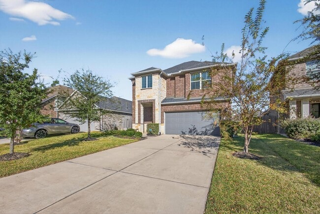 Foto del edificio - 31218 Pinebrook Falls Ln