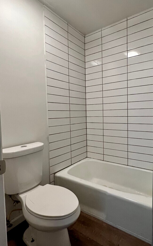 Bathroom - 2104 Summit View Rd