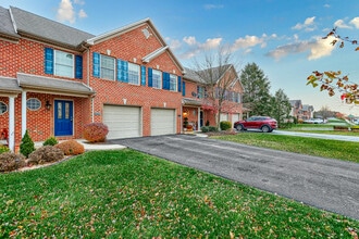 Building Photo - 445 Northstar Dr