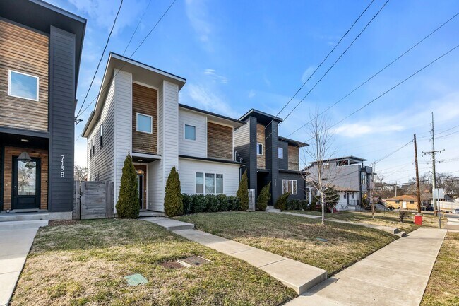 Foto del edificio - 715 32nd Ave N