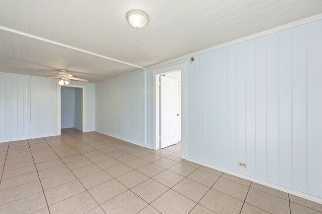 Foto del edificio - Neptune Beach Bungalow