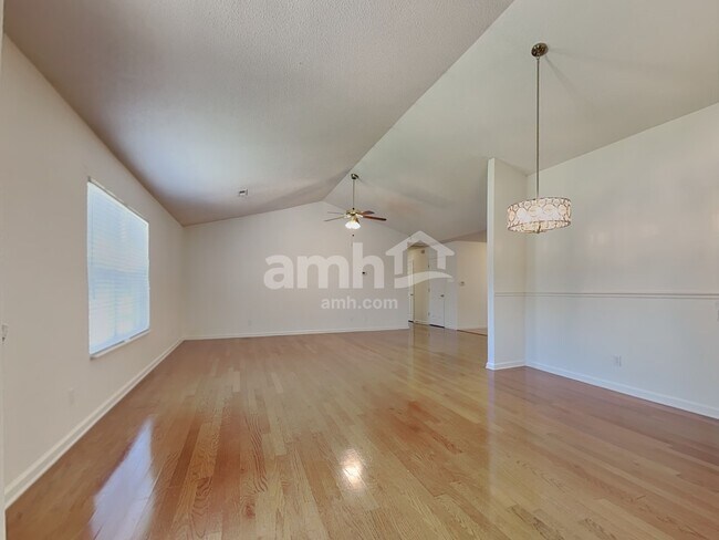 Foto del edificio - 2322 Sir Edward Ln