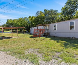 Building Photo - 3 Sleepy Hollow