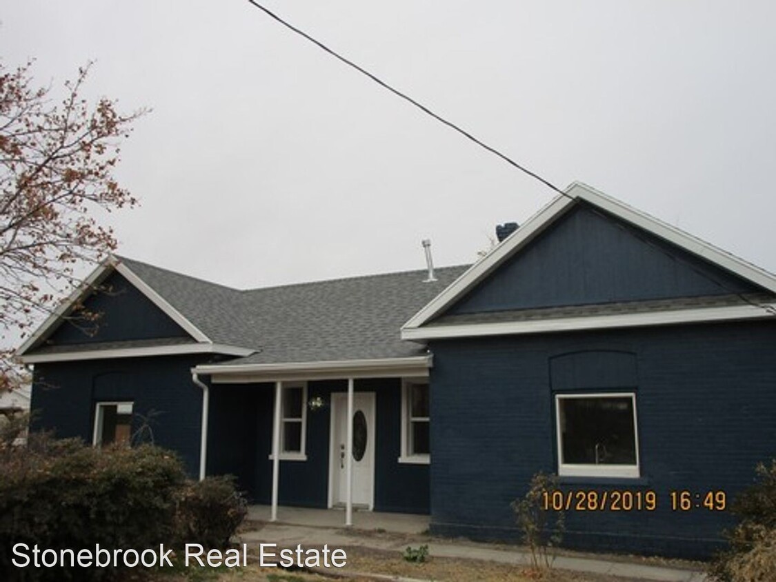 Primary Photo - 3 br, 2 bath House - 5340 West 3500 South