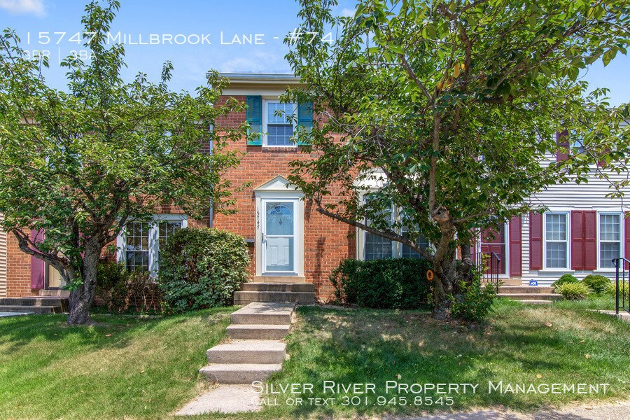 Foto principal - 15747 Millbrook Ln