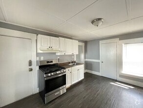 Building Photo - 421 Spruce St