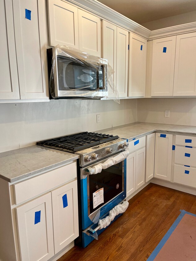 Primary Photo - 3 Viking St