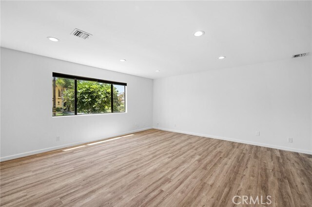 Building Photo - 621 E Lomita Ave